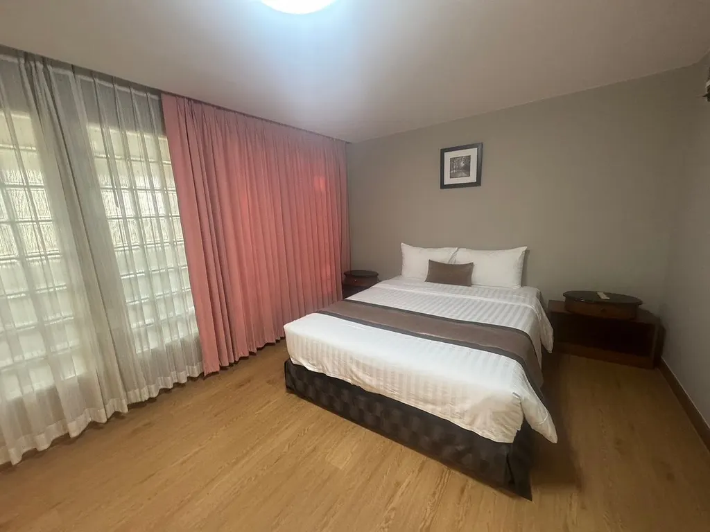 Photo 15 of listing DA-3354819: 2-bedroom condo (108 sq.m.) at United Tower Thong Lor