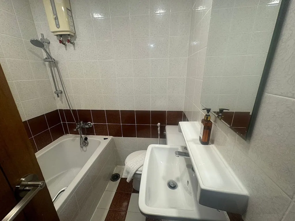 Photo 19 of listing DA-3354819: 2-bedroom condo (108 sq.m.) at United Tower Thong Lor