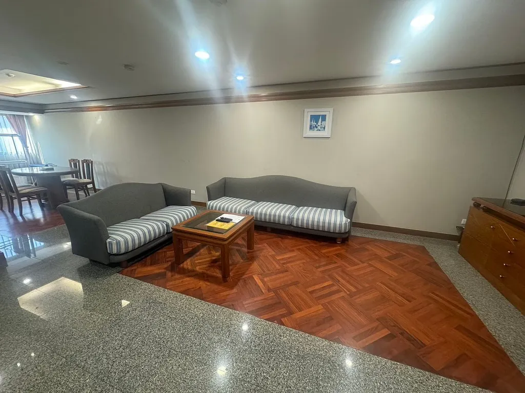 Photo 6 of listing DA-3354819: 2-bedroom condo (108 sq.m.) at United Tower Thong Lor