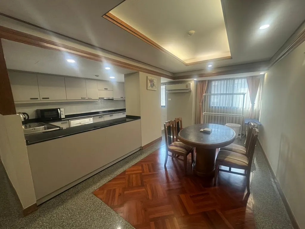 Photo 7 of listing DA-3354819: 2-bedroom condo (108 sq.m.) at United Tower Thong Lor