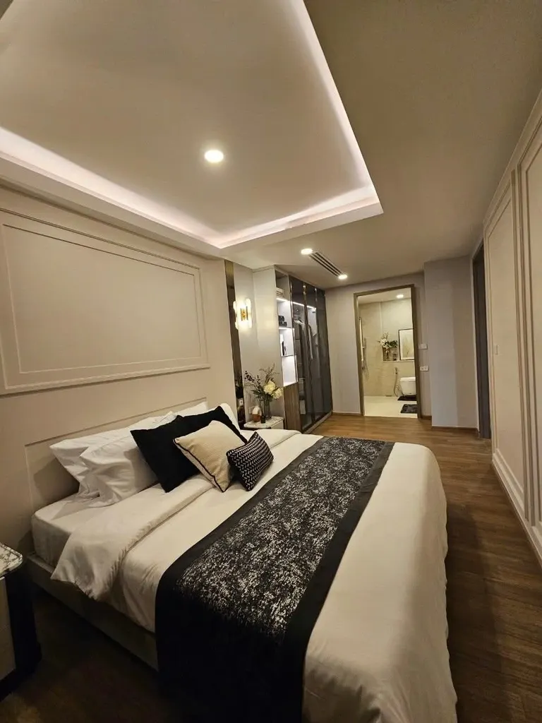 Photo 1 of listing DA-3354825: 2-bedroom condo (61 sq.m.) at So Origin Siriraj