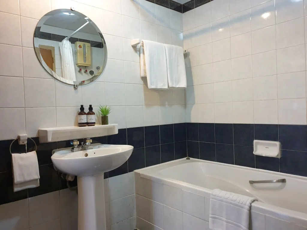 Photo 15 of listing DA-3354826: 2-bedroom condo (157 sq.m.) at United Tower Thong Lor