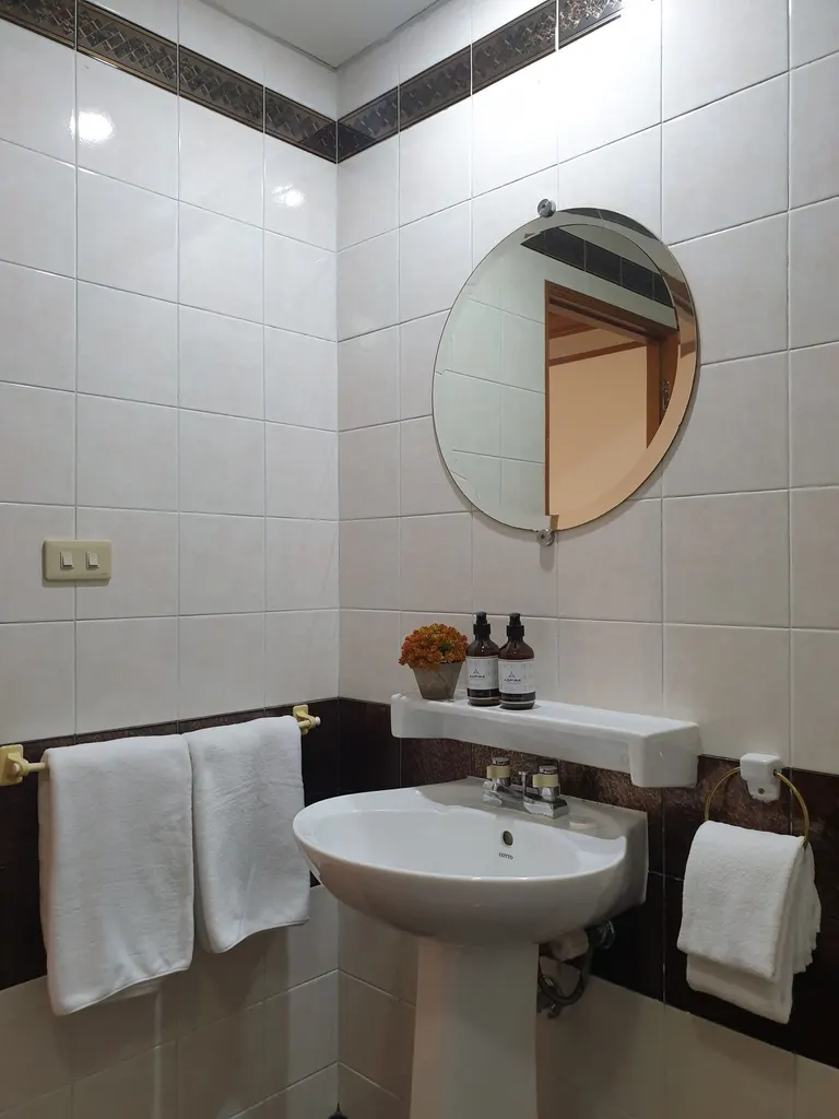 Photo 18 of listing DA-3354826: 2-bedroom condo (157 sq.m.) at United Tower Thong Lor