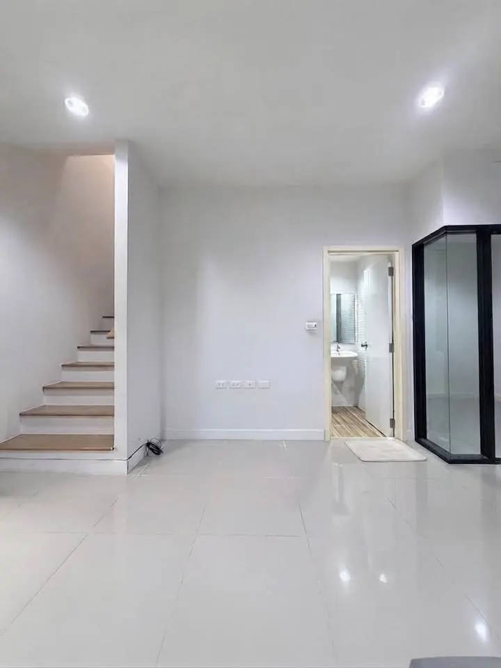 Photo 18 of listing DA-3354850: 4-bedroom townhouse (123 sq.m.)