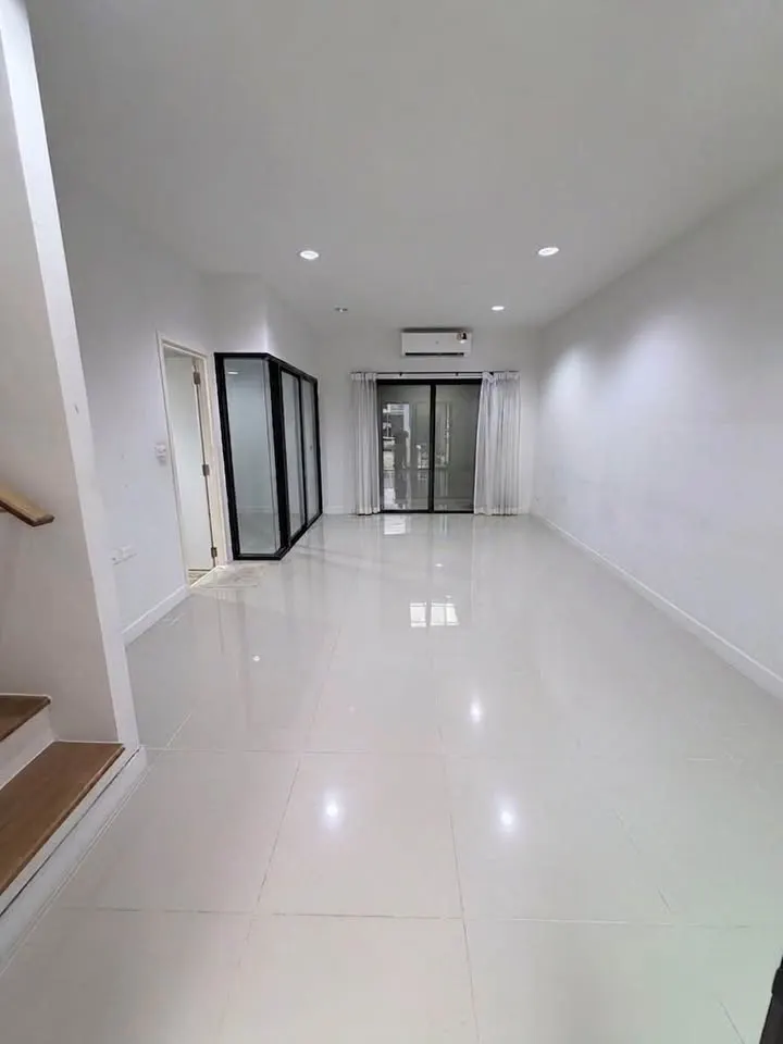 Photo 2 of listing DA-3354850: 4-bedroom townhouse (123 sq.m.)