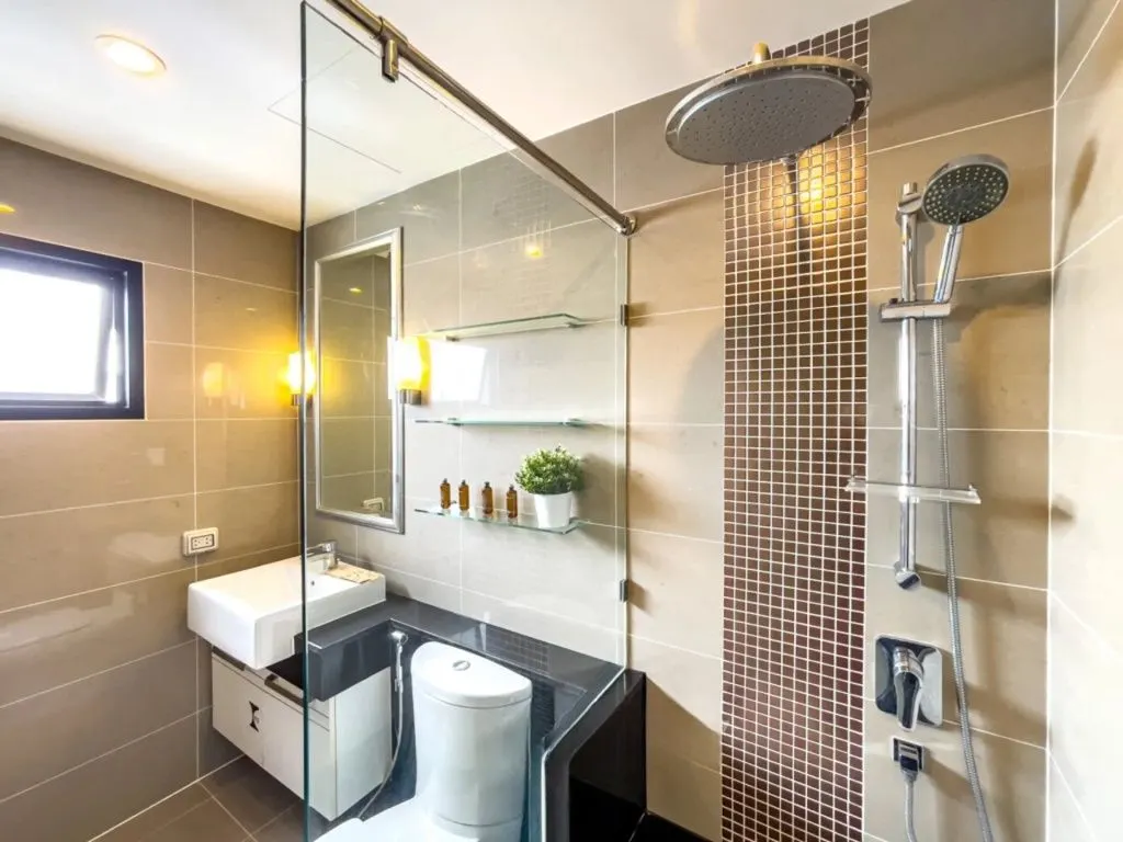 Photo 9 of listing DA-3354869: 2-bedroom condo (85 sq.m.) at Supalai Elite Sathorn - Suanplu