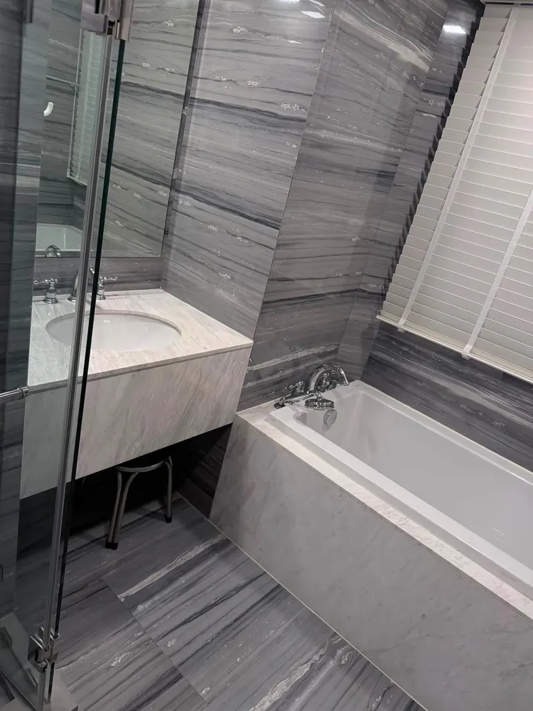 Photo 15 of listing DA-3355934: 3-bedroom condo (125 sq.m.) at Ashton Residence 41