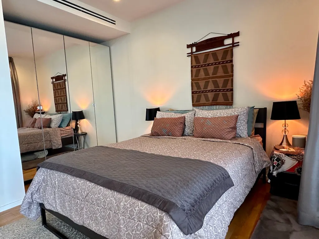 Photo 8 of listing DA-3356140: 1-bedroom condo (49 sq.m.) at Circle Living Prototype New Petchburi