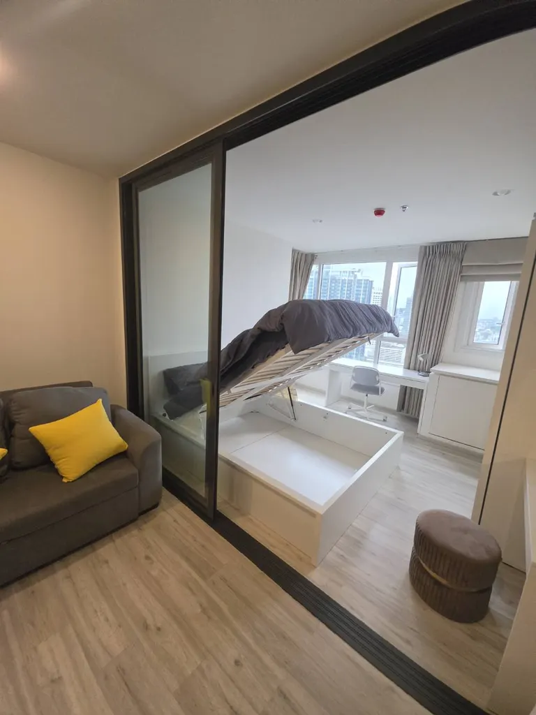 Photo 3 of listing DA-3356229: 1-bedroom condo (26 sq.m.) at XT Huaikhwang