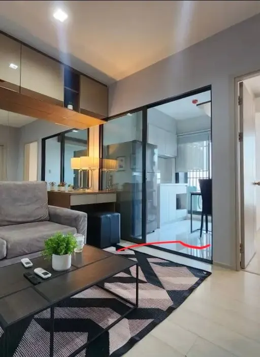 Photo 1 of listing DA-3356236: 1-bedroom condo (35 sq.m.) at Life Sukhumvit 48