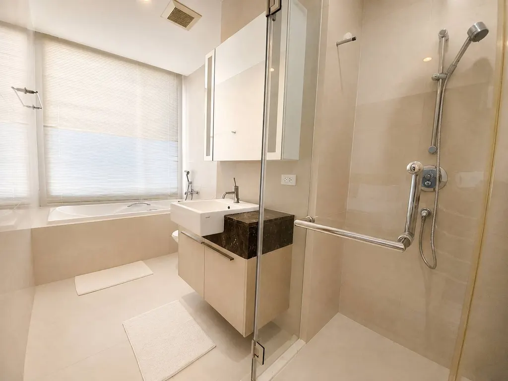 Photo 3 of listing DA-3356313: 1-bedroom condo (56 sq.m.) at 39 By Sansiri