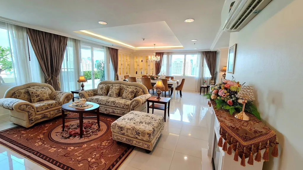 Photo 16 of listing DA-3356345: 4-bedroom serviced apartment (800 sq.m.) at Piyathip Place