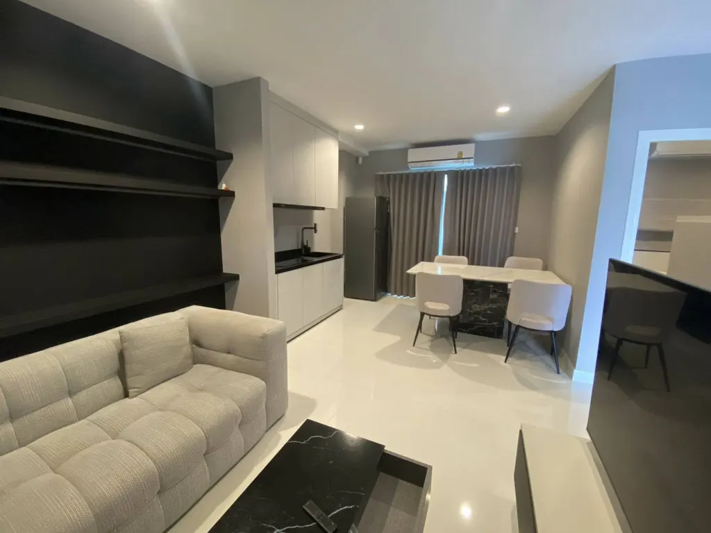 Photo 2 of listing DA-3356374: 3-bedroom townhouse (203 sq.m.) at Nirvana DEFINE Krungthep Kreetha