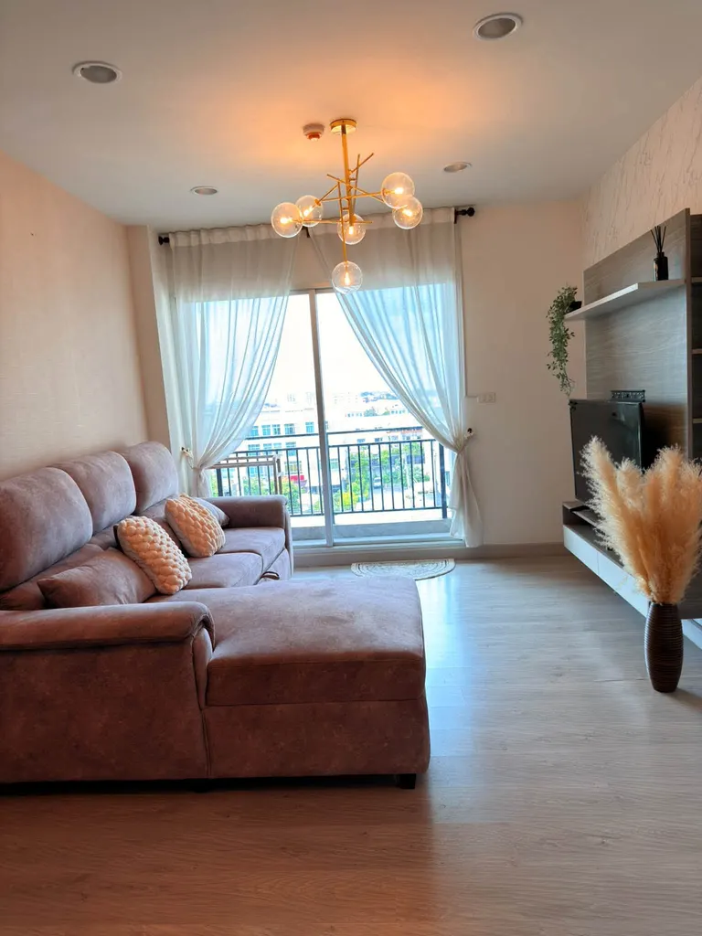 Photo 1 of listing DA-3356385: 2-bedroom condo (67 sq.m.) at Chambers Ramintra