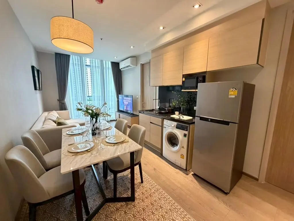 Photo 1 of listing DA-3356386: 2-bedroom condo (55.33 sq.m.) at Park Origin Phrom Phong