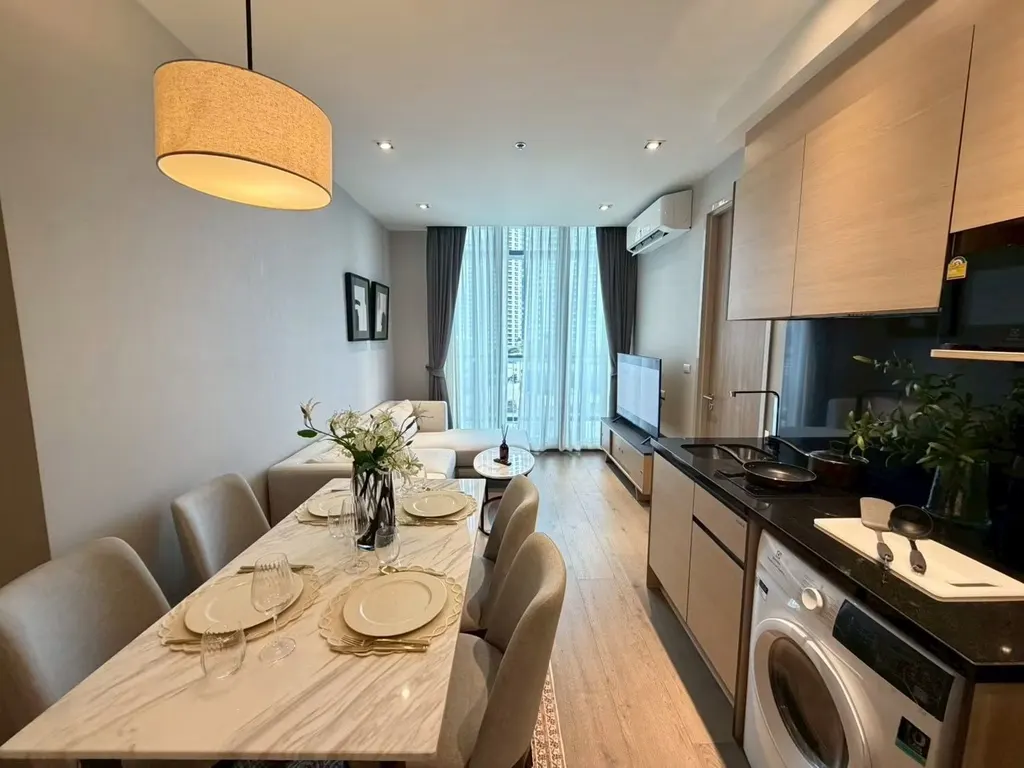 Photo 2 of listing DA-3356386: 2-bedroom condo (55.33 sq.m.) at Park Origin Phrom Phong