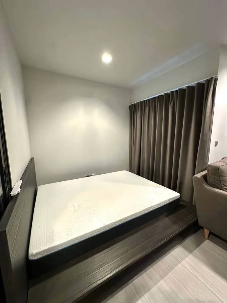 Photo 2 of listing DA-3356393: 1-bedroom condo (28 sq.m.) at Life Asoke - Rama 9