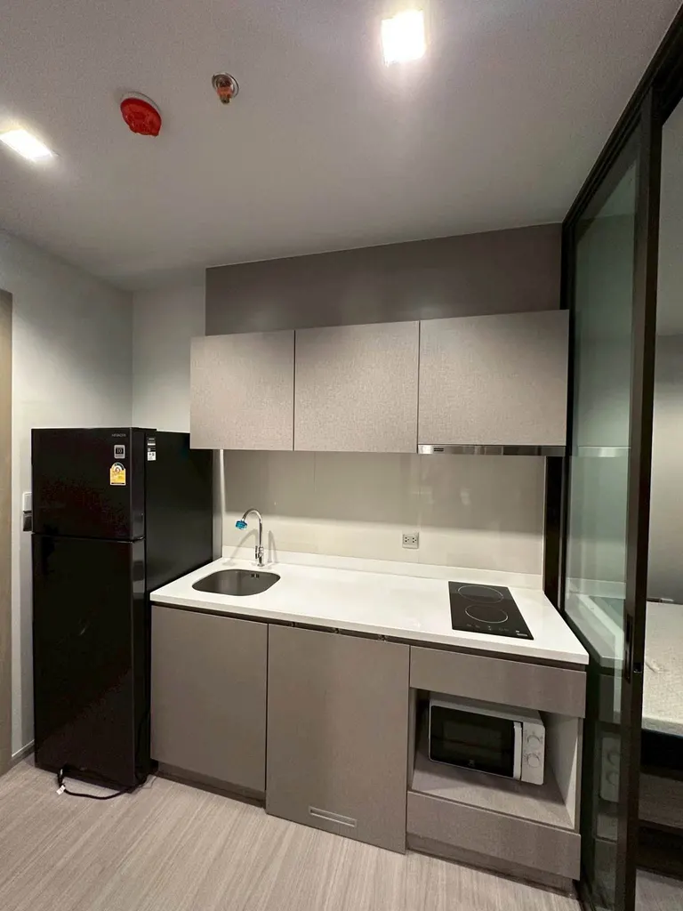 Photo 4 of listing DA-3356393: 1-bedroom condo (28 sq.m.) at Life Asoke - Rama 9