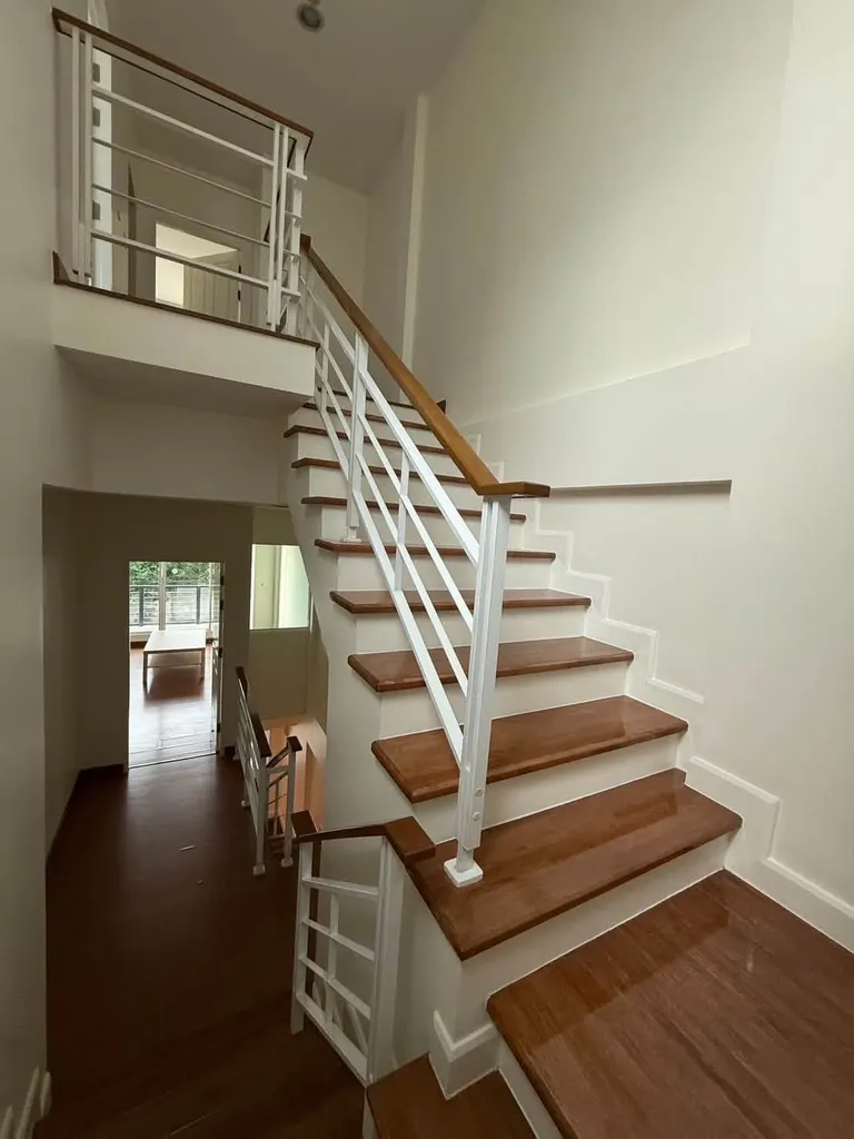 Foto 5 del anuncio DA-3356411: casa adosada de 3 dormitorio(s) (167 m²) en Baan Klang Muang Sathorn - Taksin2