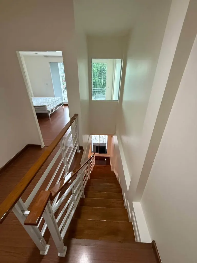 Foto 6 del anuncio DA-3356411: casa adosada de 3 dormitorio(s) (167 m²) en Baan Klang Muang Sathorn - Taksin2