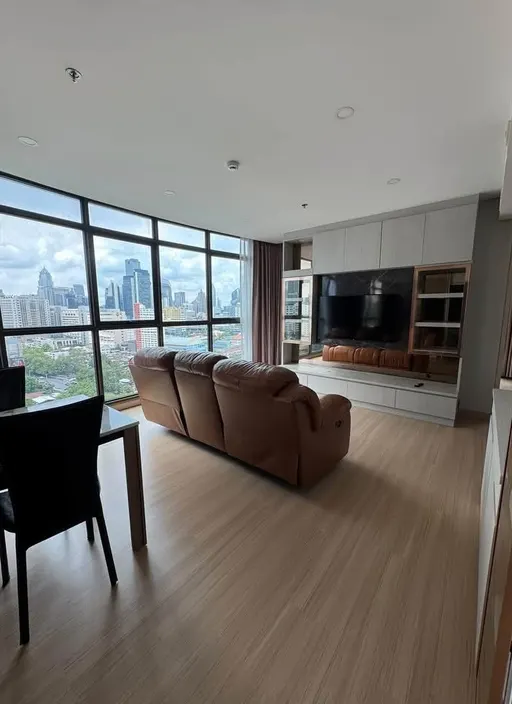 Photo 1 of listing DA-3356414: 2-bedroom condo (61 sq.m.) at Lumpini Suite Phetchaburi – Makkasan