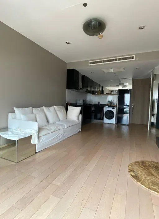 Photo 1 of listing DA-3356442: 1-bedroom condo (52.55 sq.m.) at Noble Reflex
