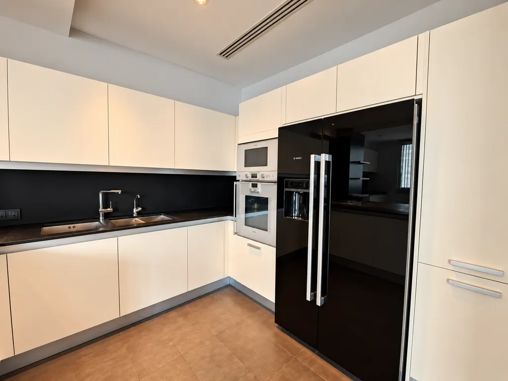 ภาพที่ 23 จากประกาศ DA-3356450 คอนโด 2 ห้องนอน 250 ตร.ม. โดมัส คอนโดมิเนียม