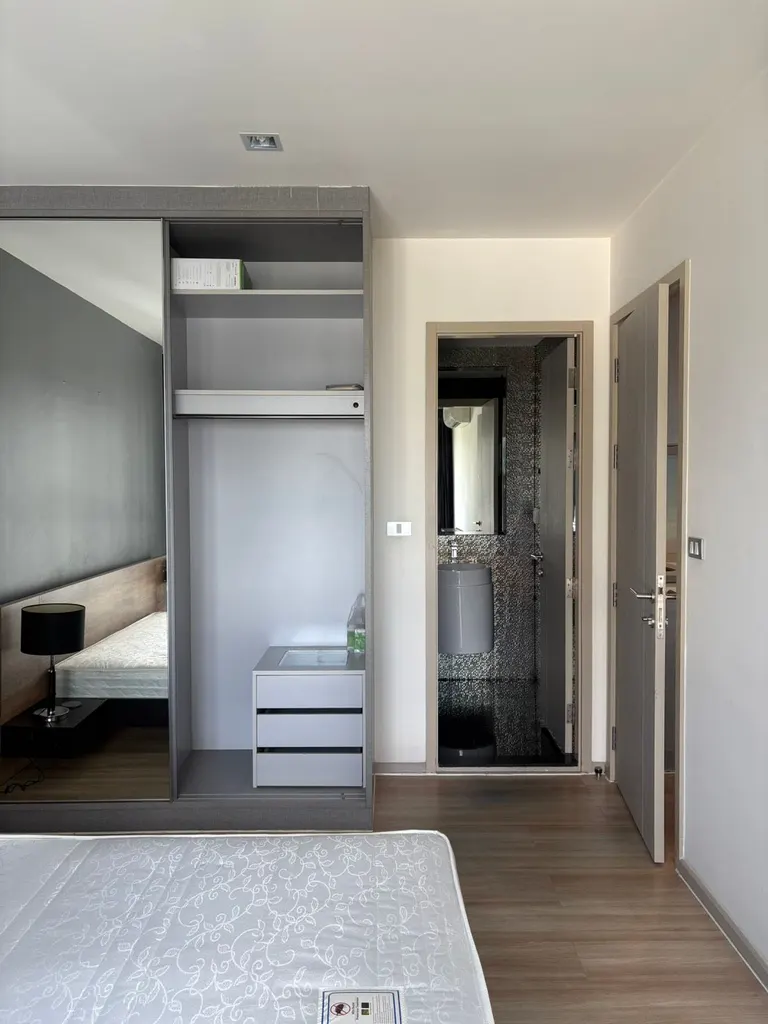 Photo 8 of listing DA-3356452: 2-bedroom condo (55 sq.m.) at Rhythm Sukhumvit 36-38