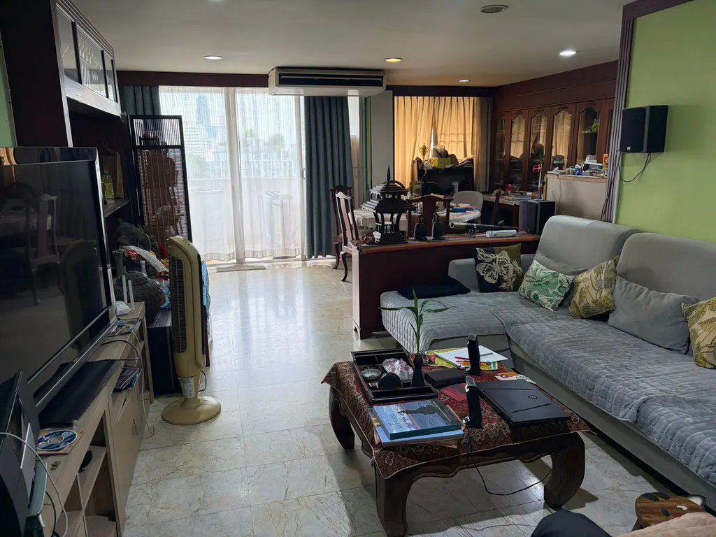 Photo 6 of listing DA-3356461: 2-bedroom condo (119.46 sq.m.) at D.S. Tower 2 Sukhumvit 39 Condominium