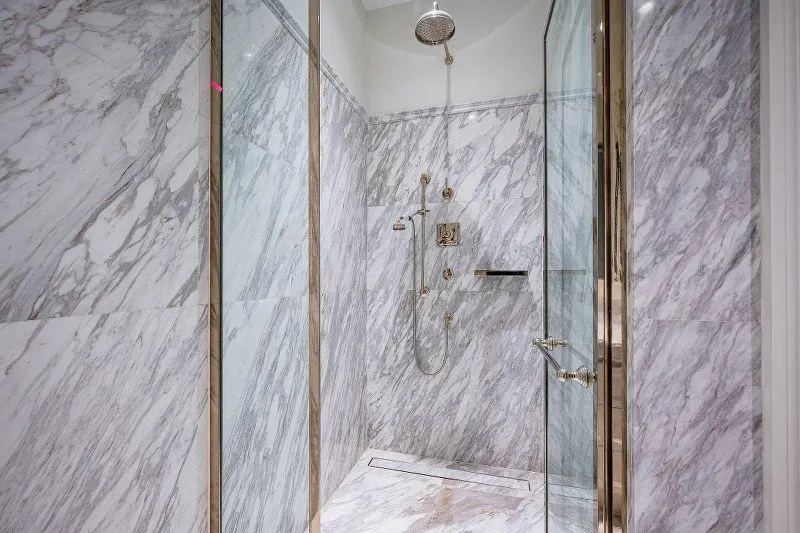 Photo 15 of listing DA-3356468: 2-bedroom condo (132.59 sq.m.) at 98 Wireless