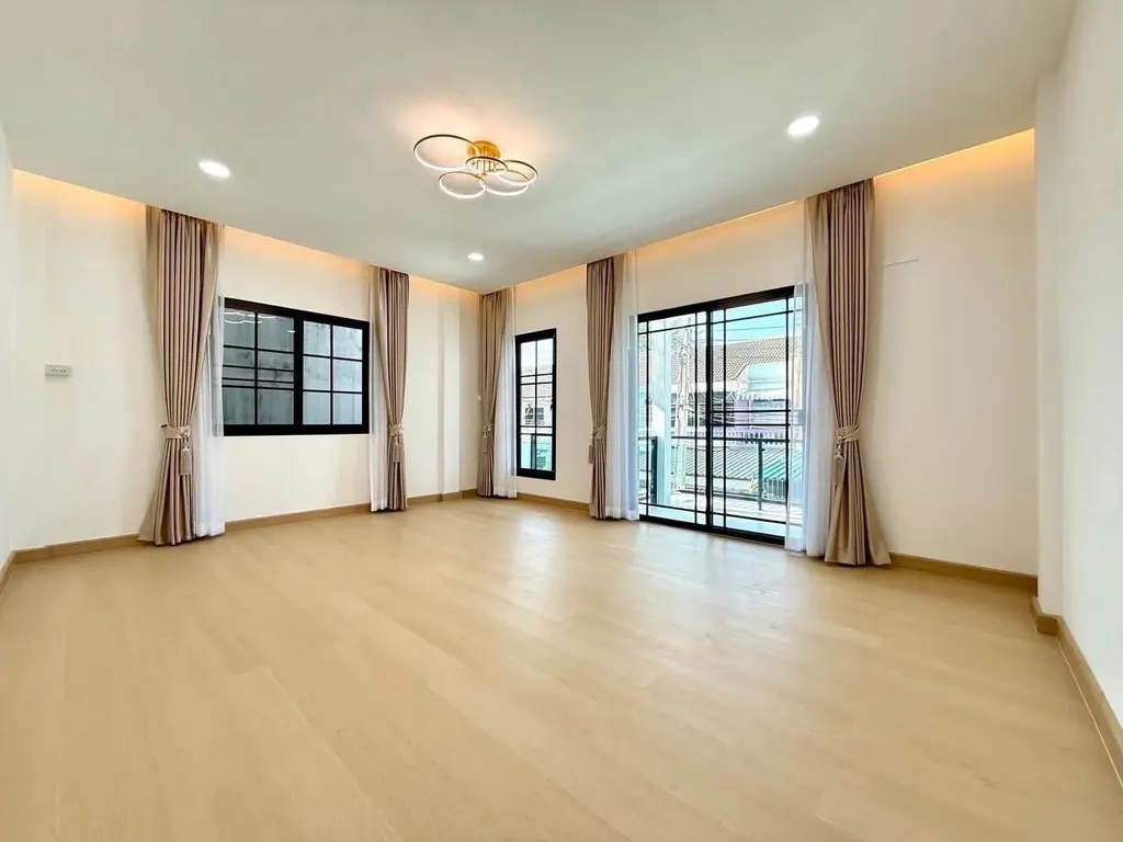 Photo 13 of listing DA-3356471: 4-bedroom townhouse (104 sq.m.)