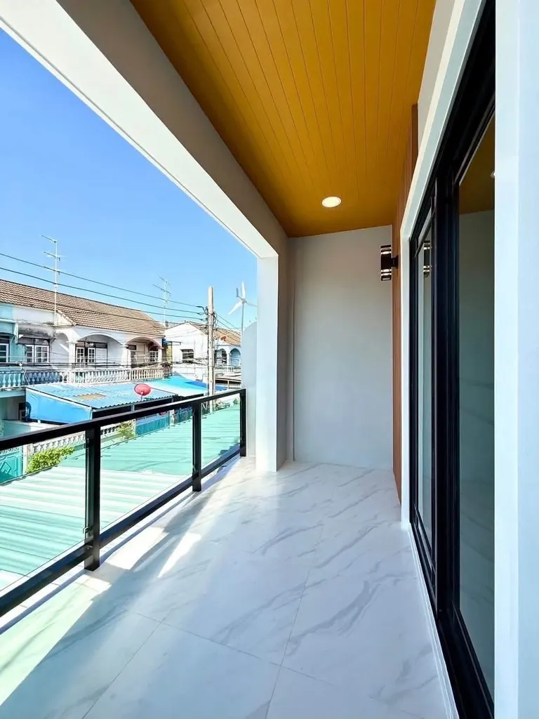 Photo 17 of listing DA-3356471: 4-bedroom townhouse (104 sq.m.)