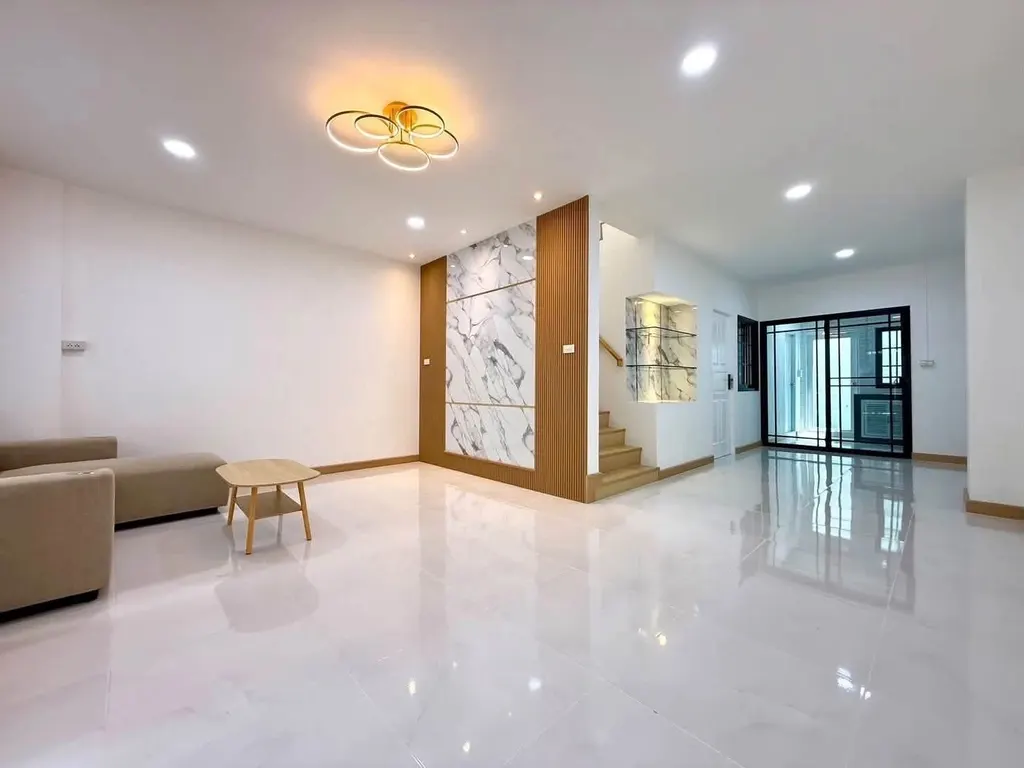 Photo 5 of listing DA-3356471: 4-bedroom townhouse (104 sq.m.)