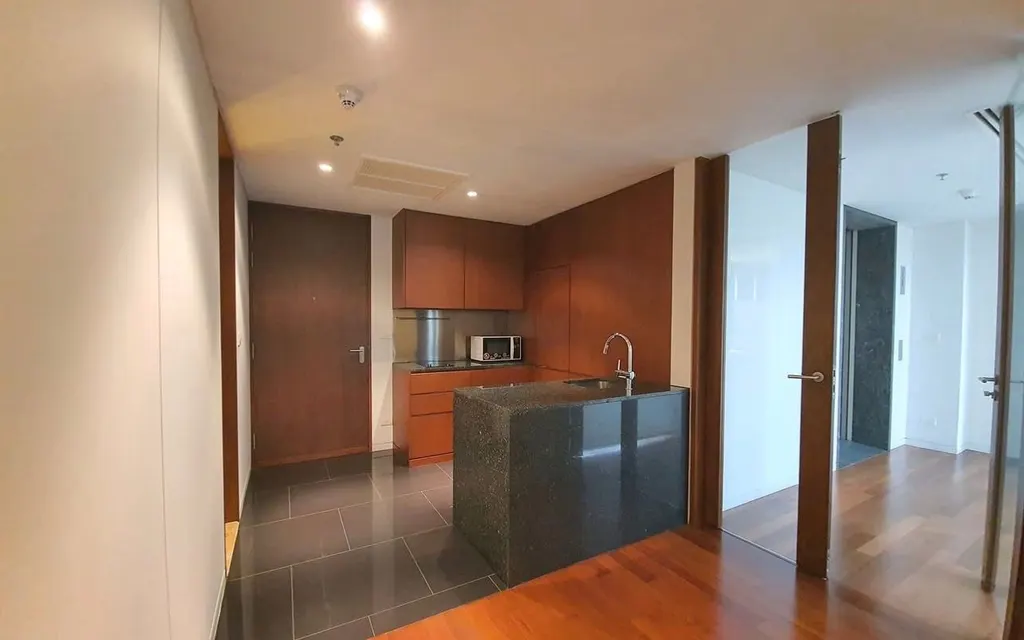 Photo 4 of listing DA-3356485: 1-bedroom condo (73 sq.m.) at Hansar Residence Rajdamri (Condo)