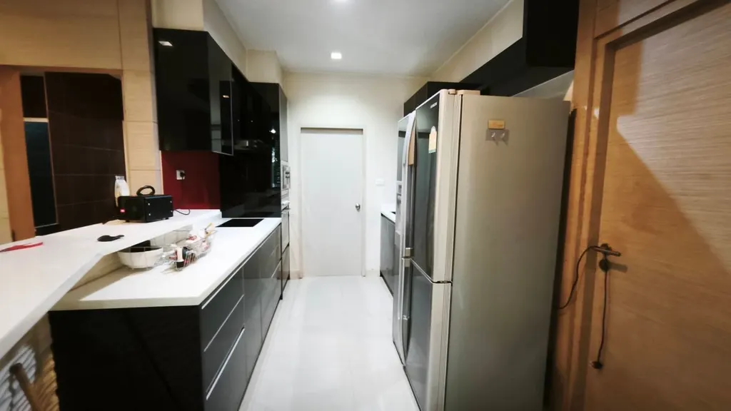 Photo 12 of listing DA-3356486: 4-bedroom house (240 sq.m.)