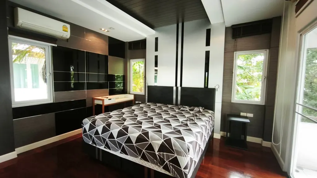 Photo 4 of listing DA-3356486: 4-bedroom house (240 sq.m.)