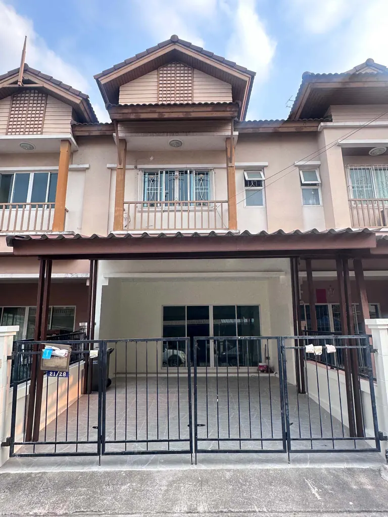 Photo 1 of listing DA-3356752: 3-bedroom townhouse (176 sq.m.)