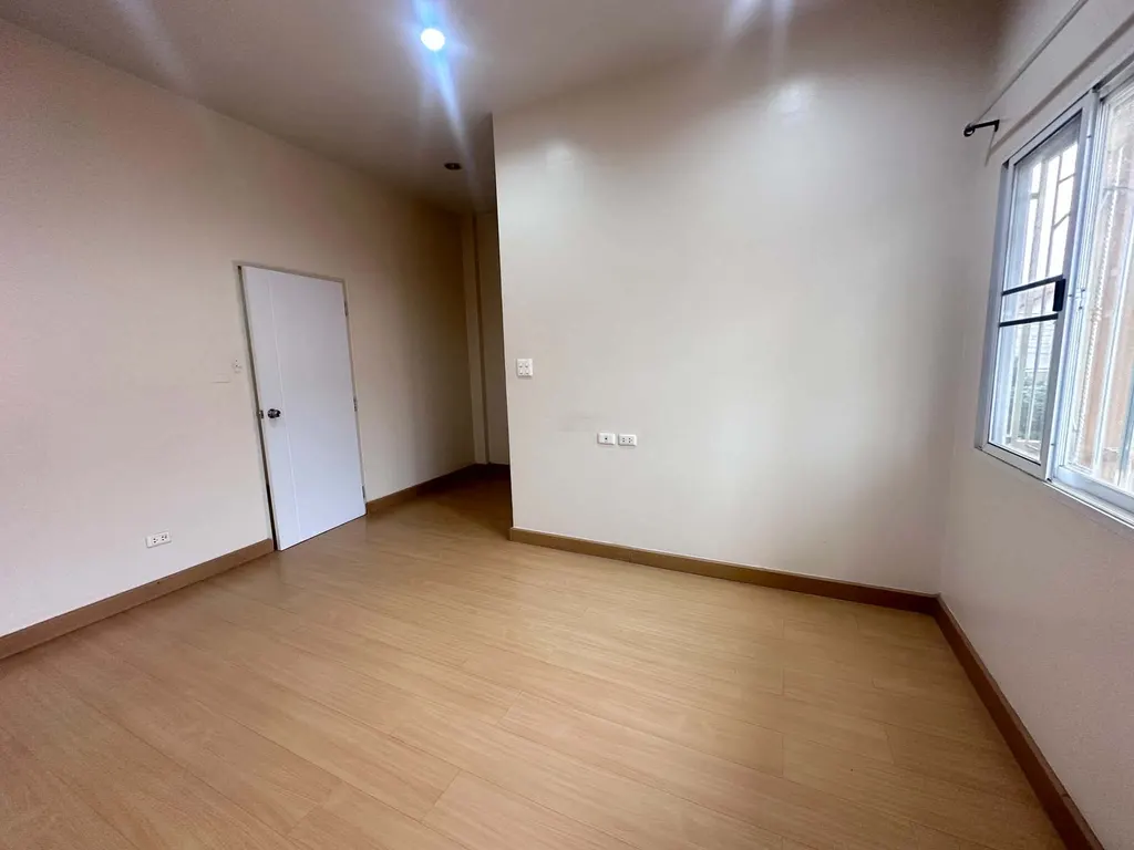 Photo 11 of listing DA-3356752: 3-bedroom townhouse (176 sq.m.)