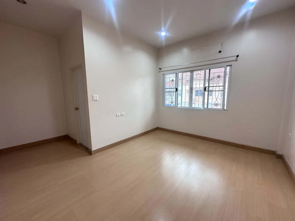 Photo 13 of listing DA-3356752: 3-bedroom townhouse (176 sq.m.)