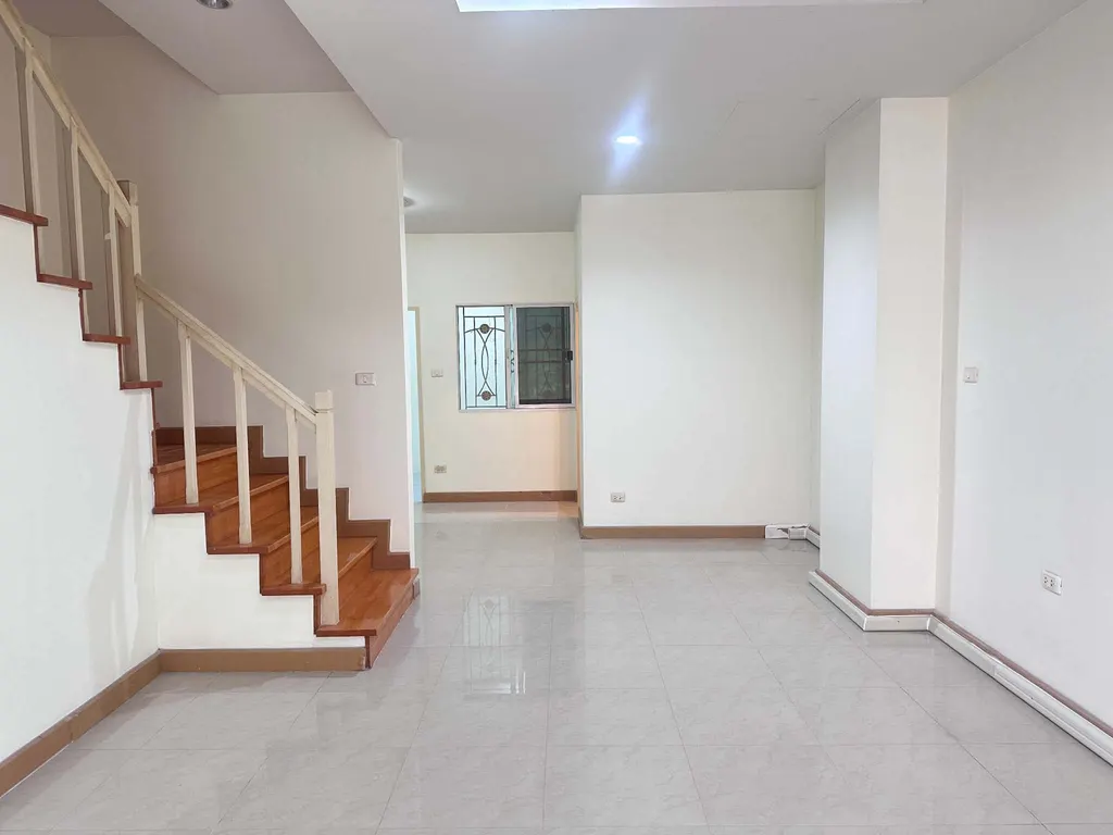Photo 4 of listing DA-3356752: 3-bedroom townhouse (176 sq.m.)