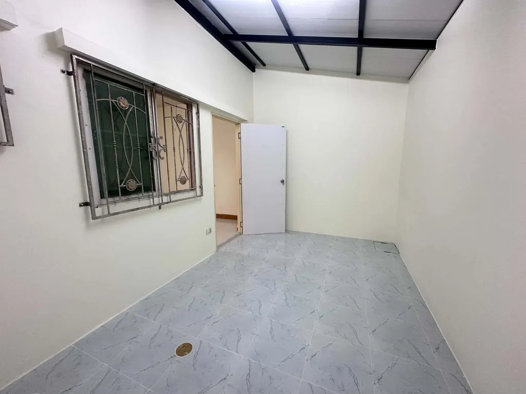 Photo 6 of listing DA-3356752: 3-bedroom townhouse (176 sq.m.)