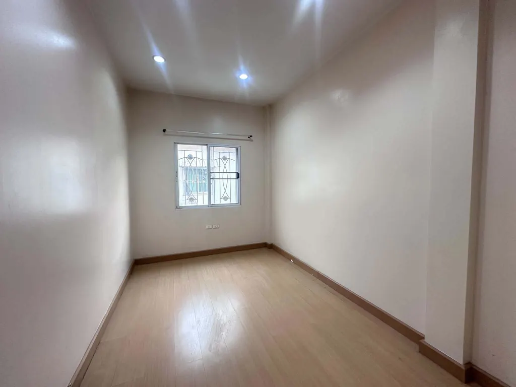 Photo 8 of listing DA-3356752: 3-bedroom townhouse (176 sq.m.)