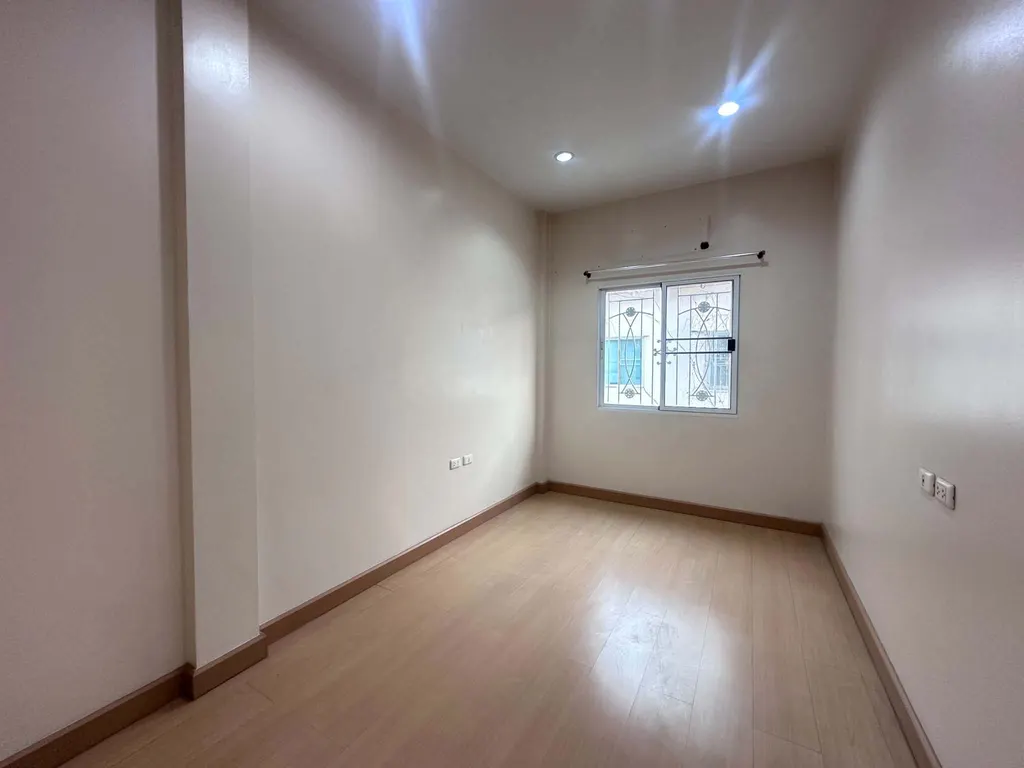 Photo 9 of listing DA-3356752: 3-bedroom townhouse (176 sq.m.)