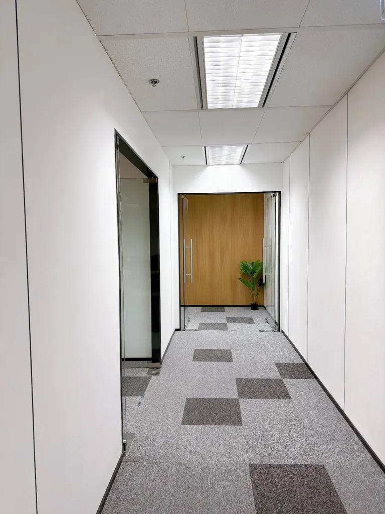 Photo 2 de l'annonce DA-3357532 : immeuble commercial (shophouse) (97 m²) à All Seasons Place - Commercial