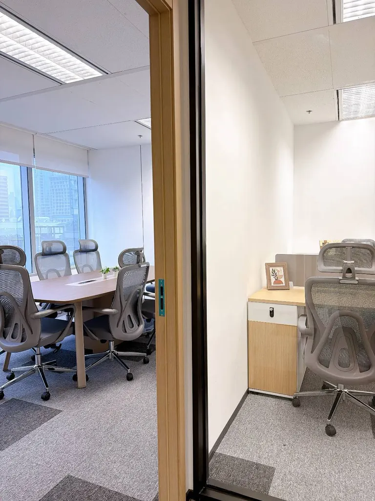 Photo 4 de l'annonce DA-3357532 : immeuble commercial (shophouse) (97 m²) à All Seasons Place - Commercial