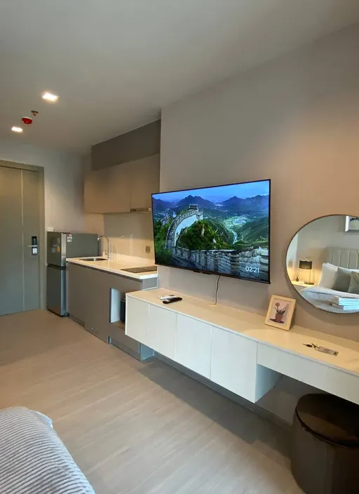 Photo 1 of listing DA-3357533: 1-bedroom condo (30 sq.m.) at Life Asoke - Rama 9