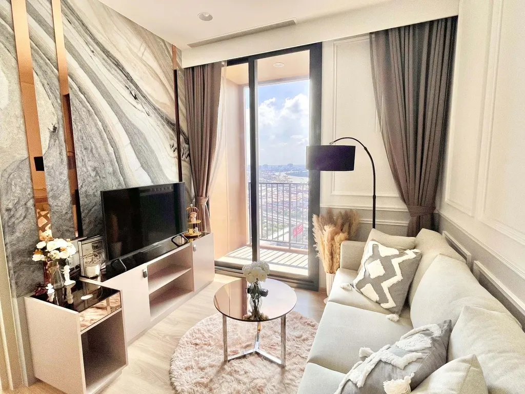 Photo 1 of listing DA-3357839: 2-bedroom condo (50 sq.m.) at Oka Haus Sukhumvit 36