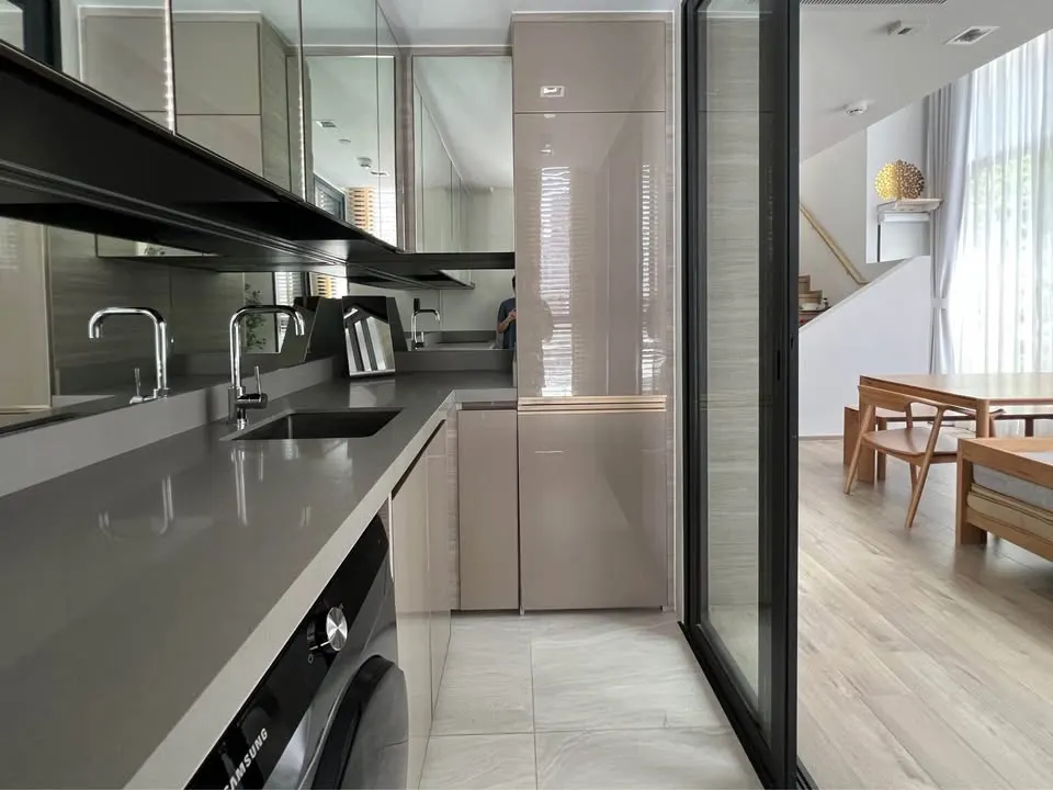 Photo 10 of listing DA-3357992: 1-bedroom condo (55 sq.m.) at The Crest Park Residences