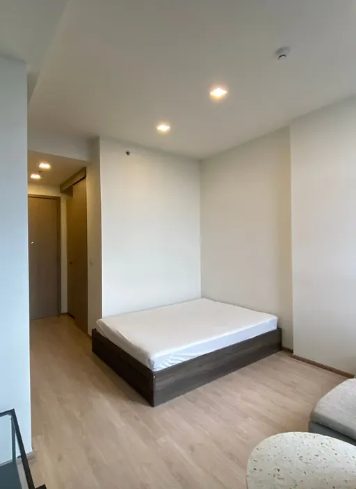 Photo 1 of listing DA-3357997: 1-bedroom condo (27.5 sq.m.) at Centric Ratchayothin