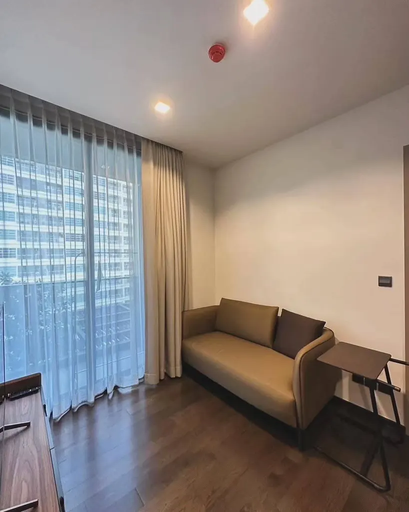 Photo 3 of listing DA-3358051: 1-bedroom condo (34 sq.m.) at The Line Ratchathewi